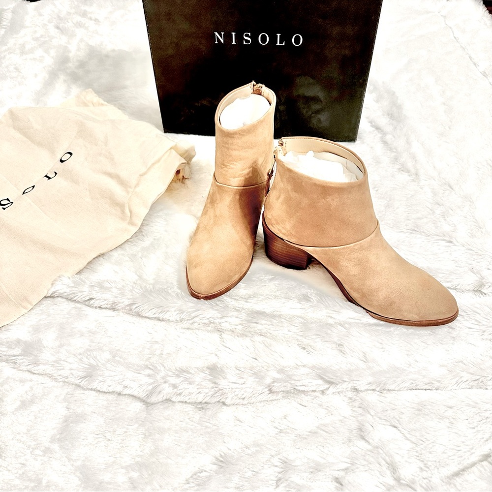 Nisolo Dari Booties in Wheat Size 6 Almond Toe Heeled Boots